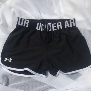 ~Black and White Simple Athletic Shorts~